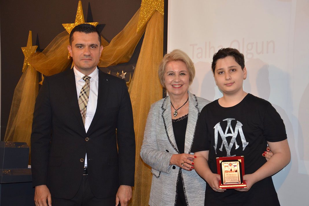 Özel Gündoğdu Koleji