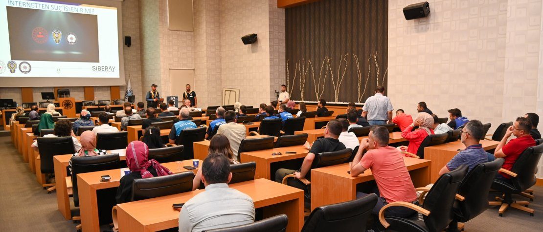 Selçuklu Belediyesi Personeline Siber Güvenlik Eğitimi