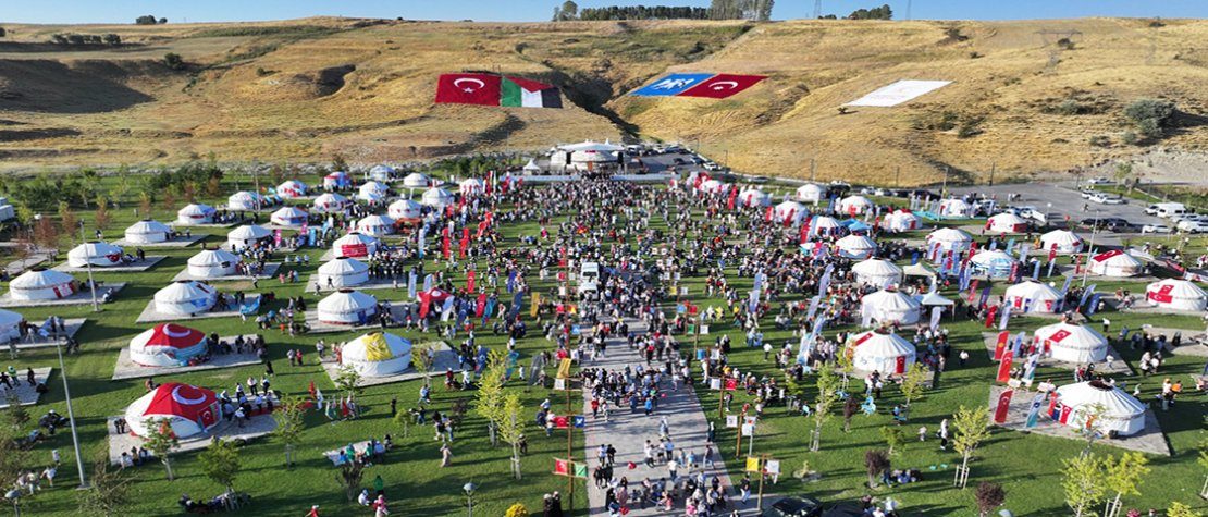 Konya Büyükşehir Malazgirt Zaferi’nin 953. Yıl Dönümü Coşkusuna Eşlik Ediyor
