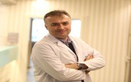 İstirahat Halinde Görülen El Titremesi Parkinson Habercisi Olabilir!