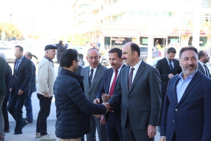 Milletvekili Özer