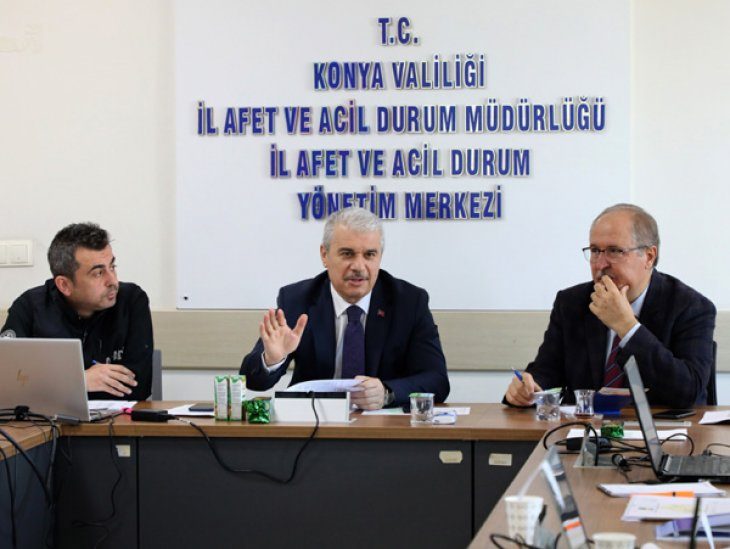 Güvenliği İçin Olumsuz Hava Şartlarıyla Mücadelesinde