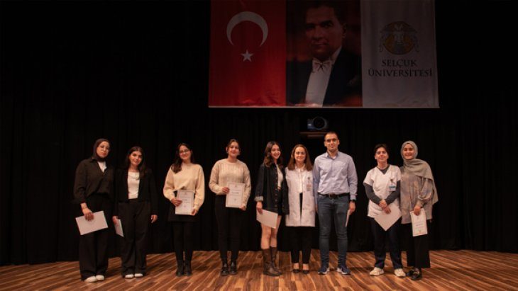 Geleceğin diş hekimleri, mesleğe ilk adımlarını attı