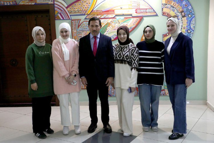 Geleceğin Yöneticileri, Karatay Belediyesi Meclisi’ne Konuk Oldu