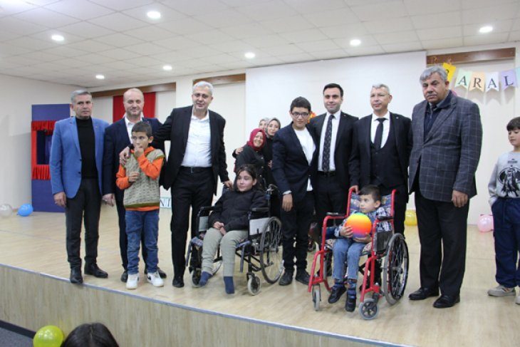 3 Aralık Dünya Engelliler Gününde Kadınhanında Anlamlı Etkinlik