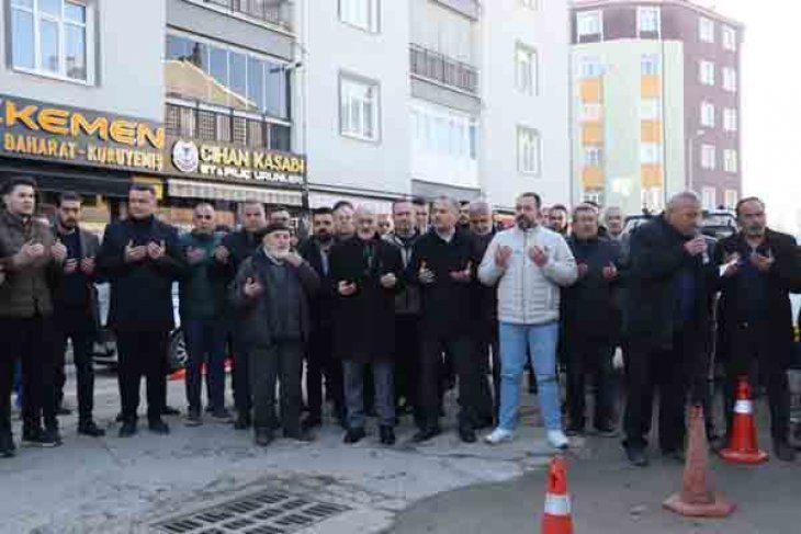 Beyşehir Kapalı Pazar Yeri Dualarla Açıldı