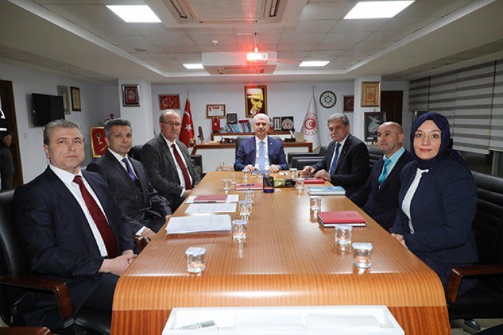Valimiz İbrahim Akın, Ticaret İl Müdürlüğünü Ziyaret Etti