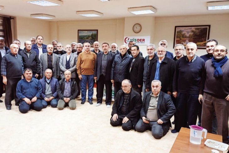 Emekli Öğretmen Halil Öztoprak