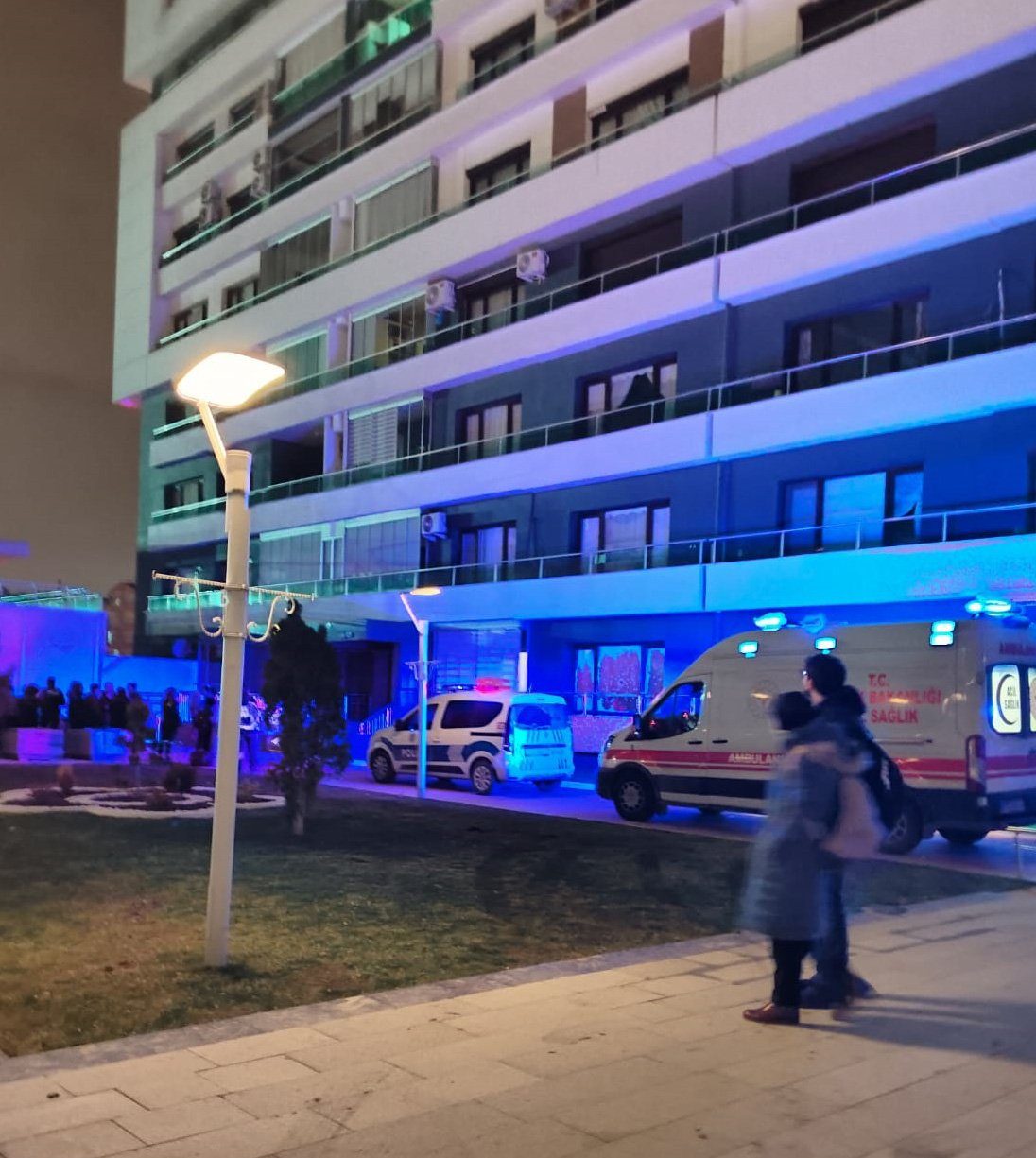 Konya’da korkutan yangın! Mahsur kalanlar kurtarıldı