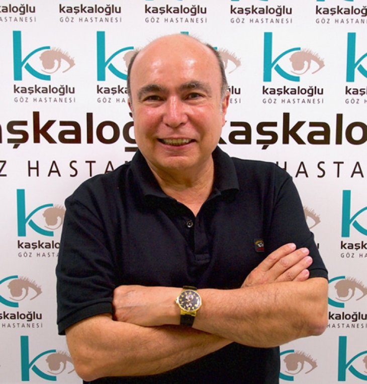 Uzun Süre Ekrana Bakmak Miyop Hastalığını Artırıyor