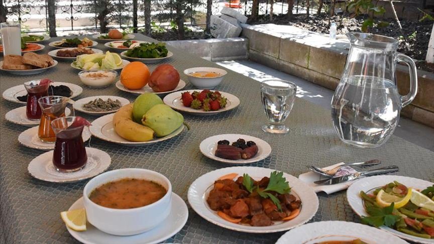 Ramazan’da Beden Sağlığı İçin 8 Öneri