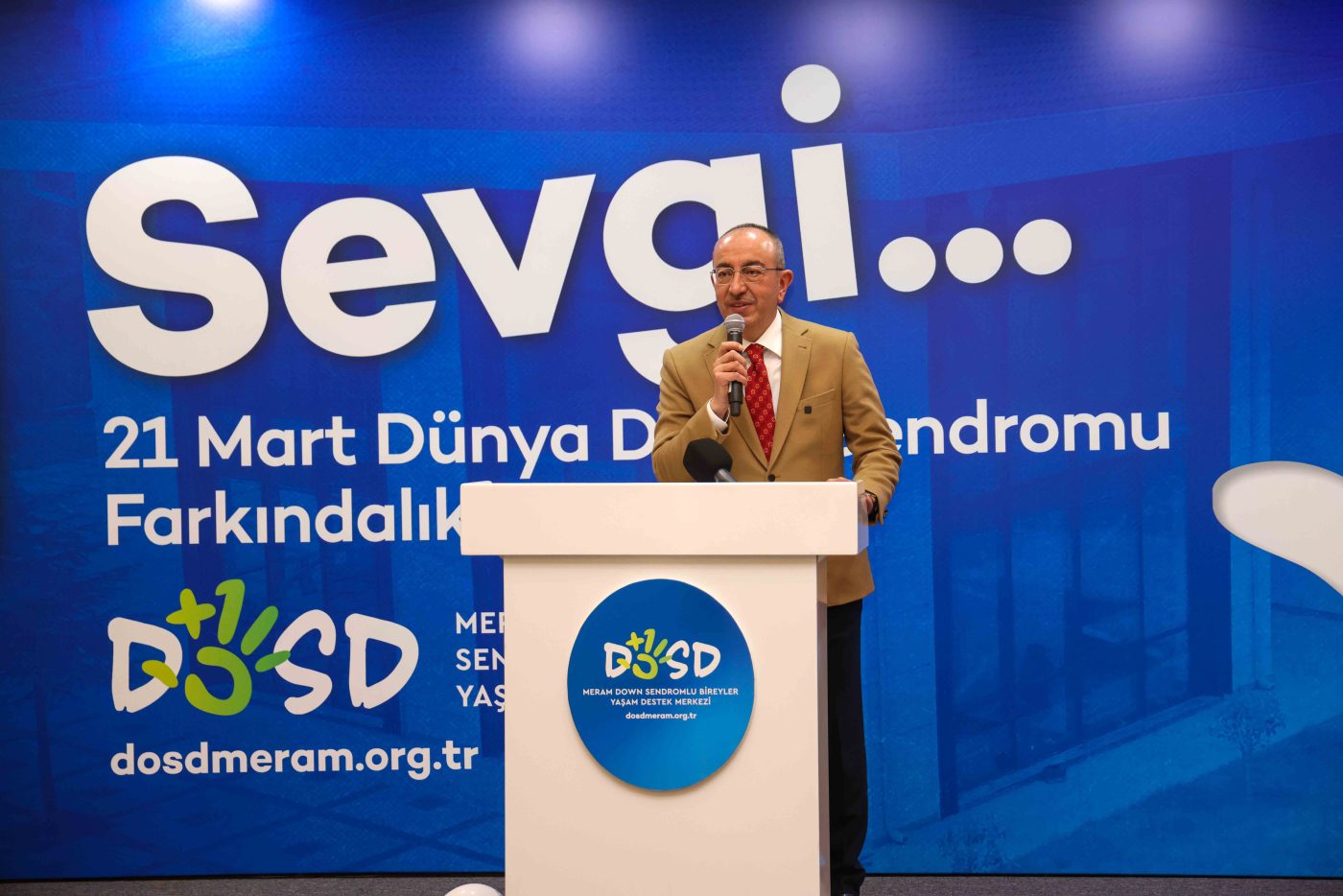 Dosd Meram Ailesi, Dosd’luk İftarında Buluştu