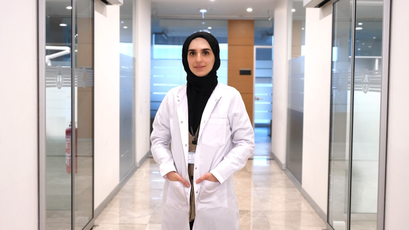 Diş eti çekilmesi sorunu diş kaybı ile sonuçlanabilir!