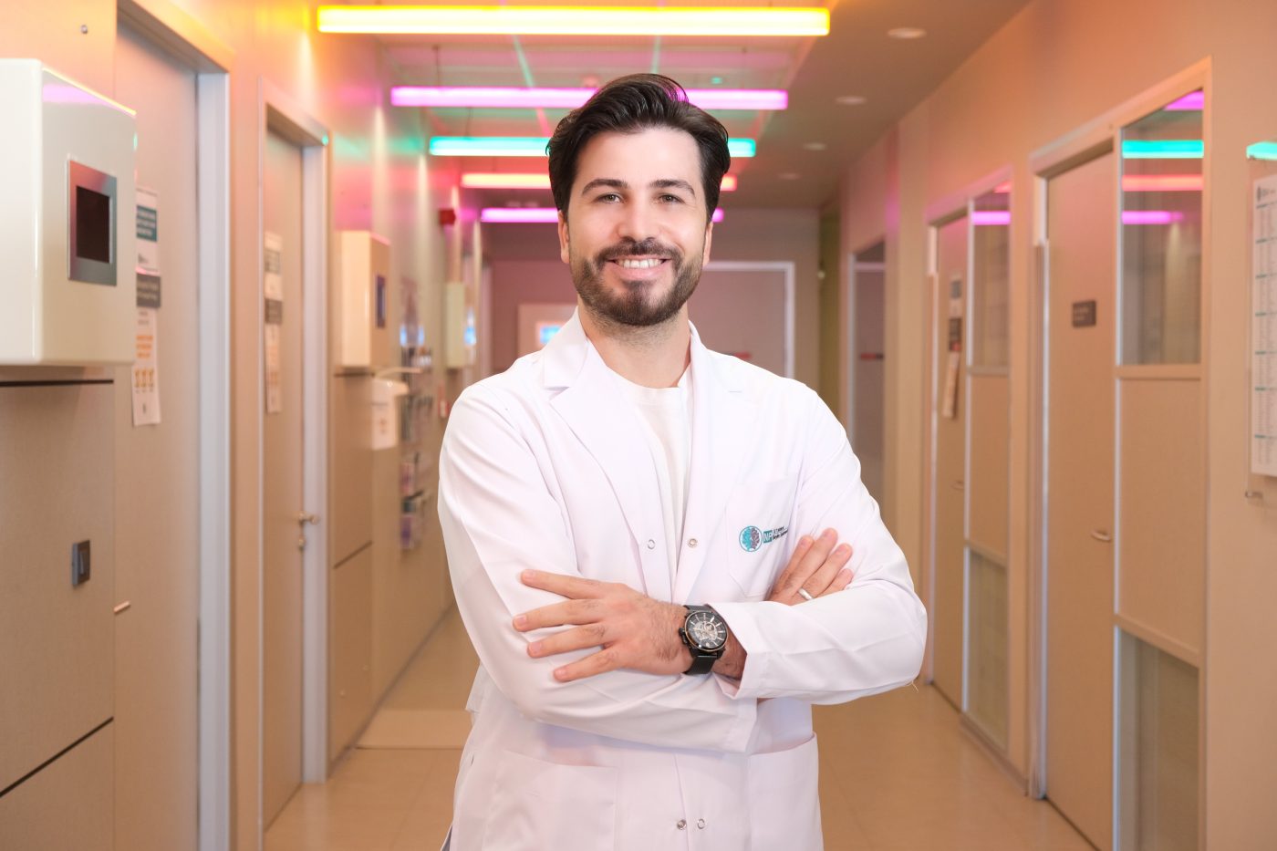 Sarılmak stres seviyesini düşürüyor, bağlılığı ve mutluluğu arttırıyor!