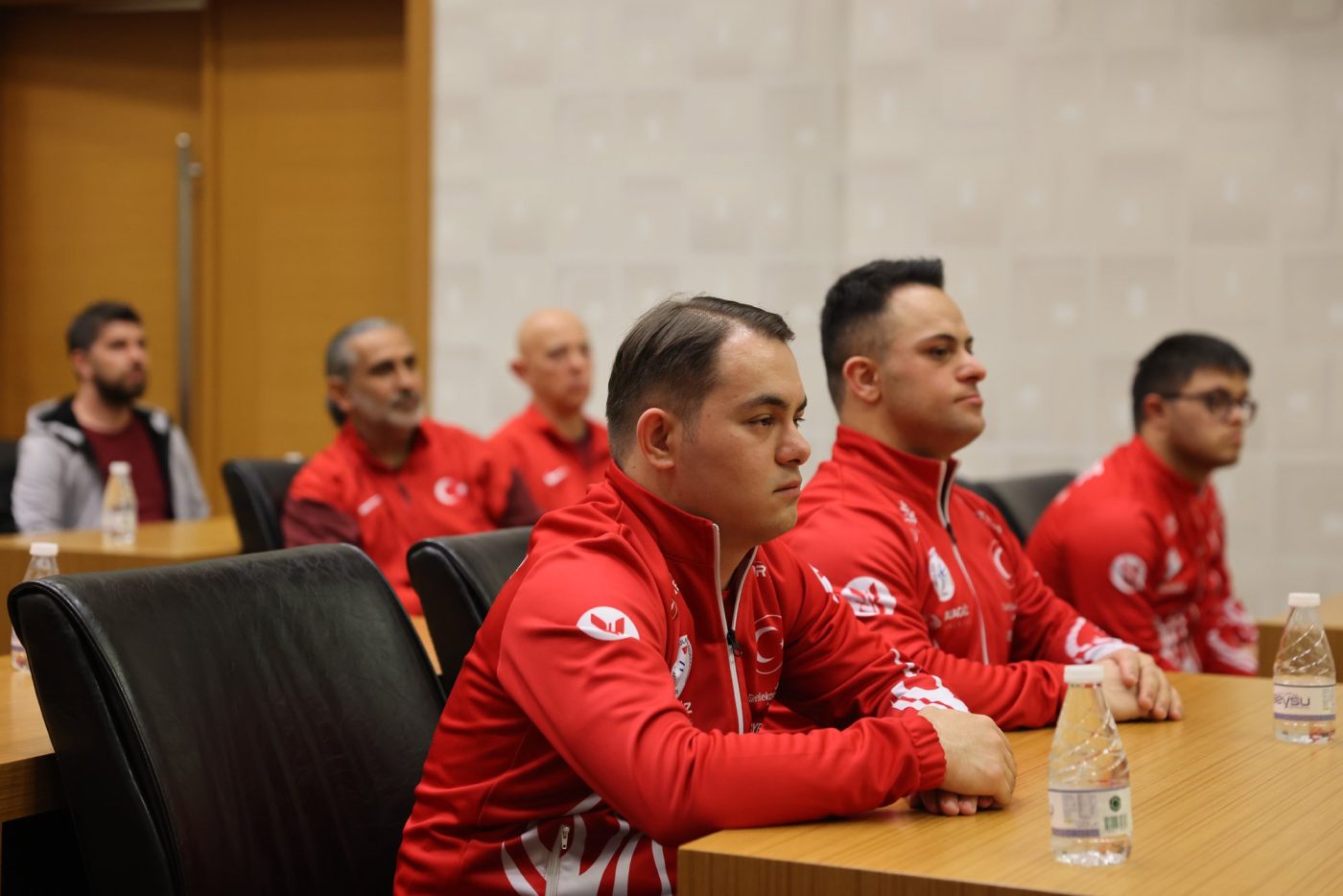 Başkan Pekyatırmacı Özel Sporcular Futsal Milli Takımını Misafir Etti