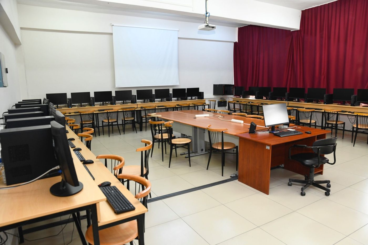 Yapay Zekâ Laboratuvarı Açılıyor