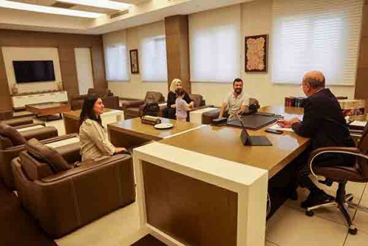Başkan Pekyatırmacı Halk Günü’nde Vatandaşlarla Bir Araya Geldi