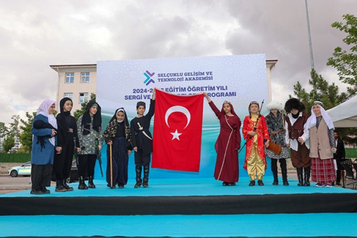 Selçuklu Gelişim Ve Teknoloji Akademisi’nde Dönem Sonu Coşkusu Yaşandı