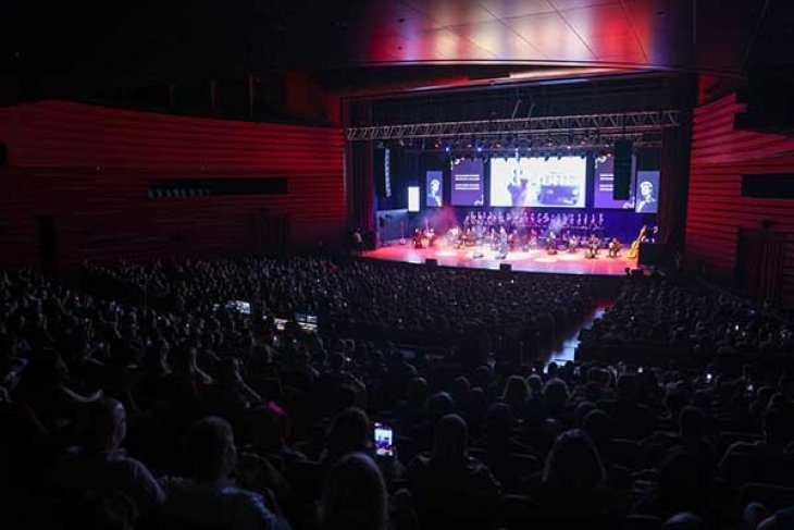 "Zeki Müren Şarkıları" Konseri Yoğun İlgi Gördü