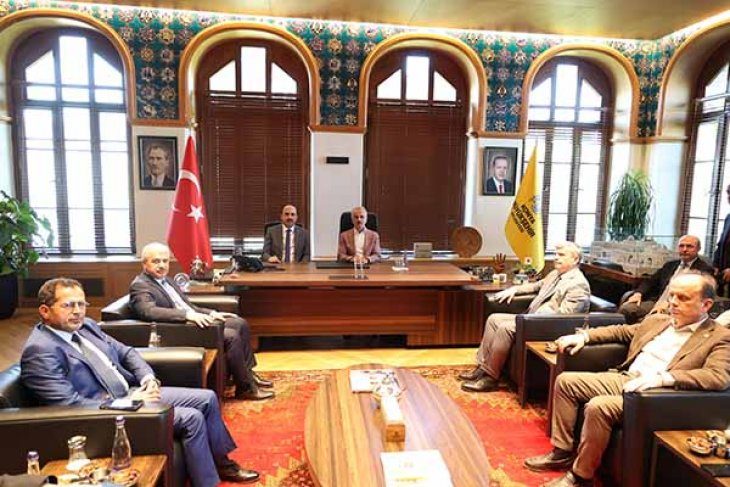 Ulaştırma ve Altyapı Bakanı Uraloğlu Başkan Altay’ı Ziyaret Etti