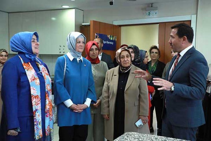 Ak Parti Kadın Kolları Genel Başkanı Tuğba Işık Ercan’dan Atölye Karatay’a Tam Destek