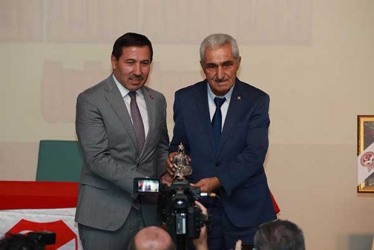 Karatay’da Spora Yatırım, Onur Ödülüyle Taçlandı