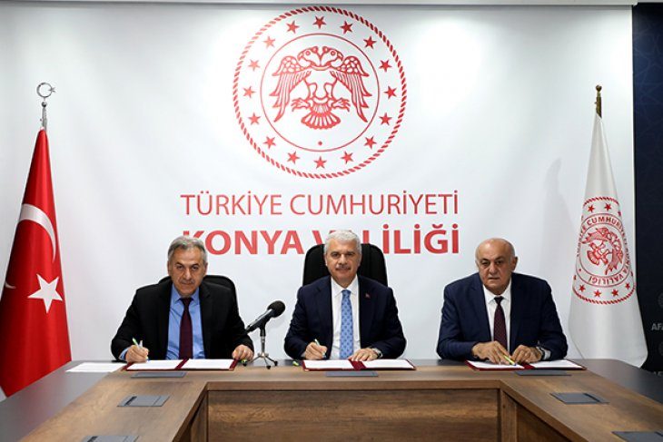 Konya Valisi İbrahim Akın’ın Katılımıyla Konya İl Milli Eğitim Müdürlüğü İle Konya Pancar Ekicileri Kooperatifi Arasında