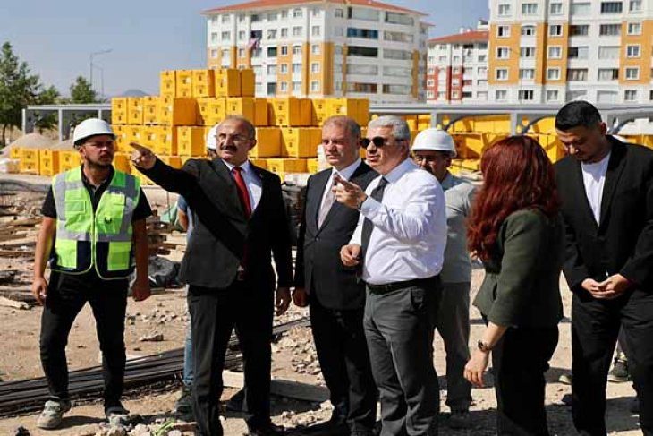 Valimiz İbrahim Akın, Meram Gödene Huzurevi İnşaatında İncelemelerde Bulundu