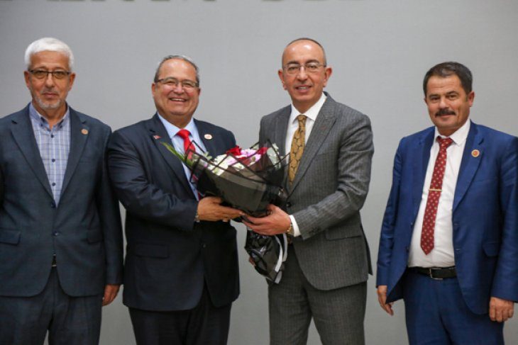 Başkan Kavuş; “Muhtarlarımız hizmetlerimizin öncüleri, yerel yönetimin temel direğidir”