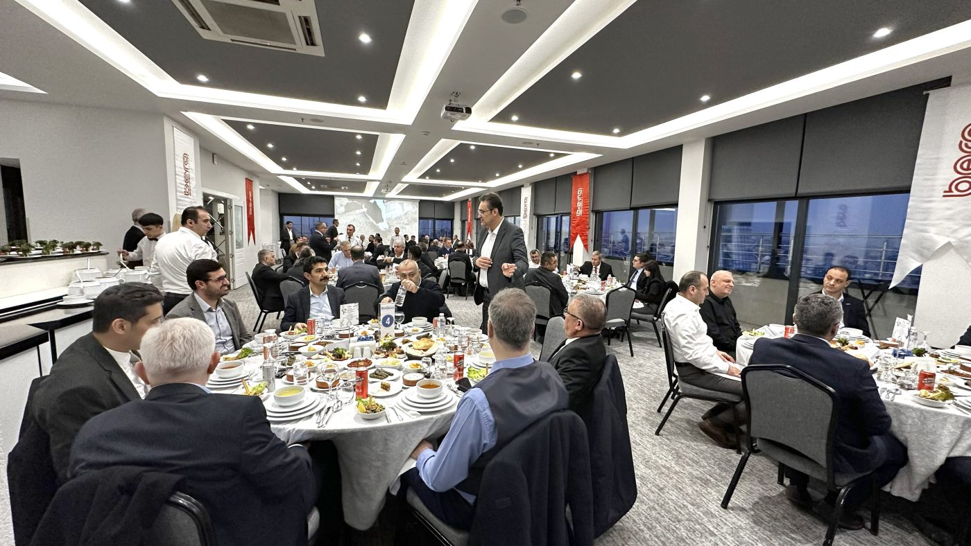 Finans Dünyası Geleneksel Bera Holding İftarında Buluştu