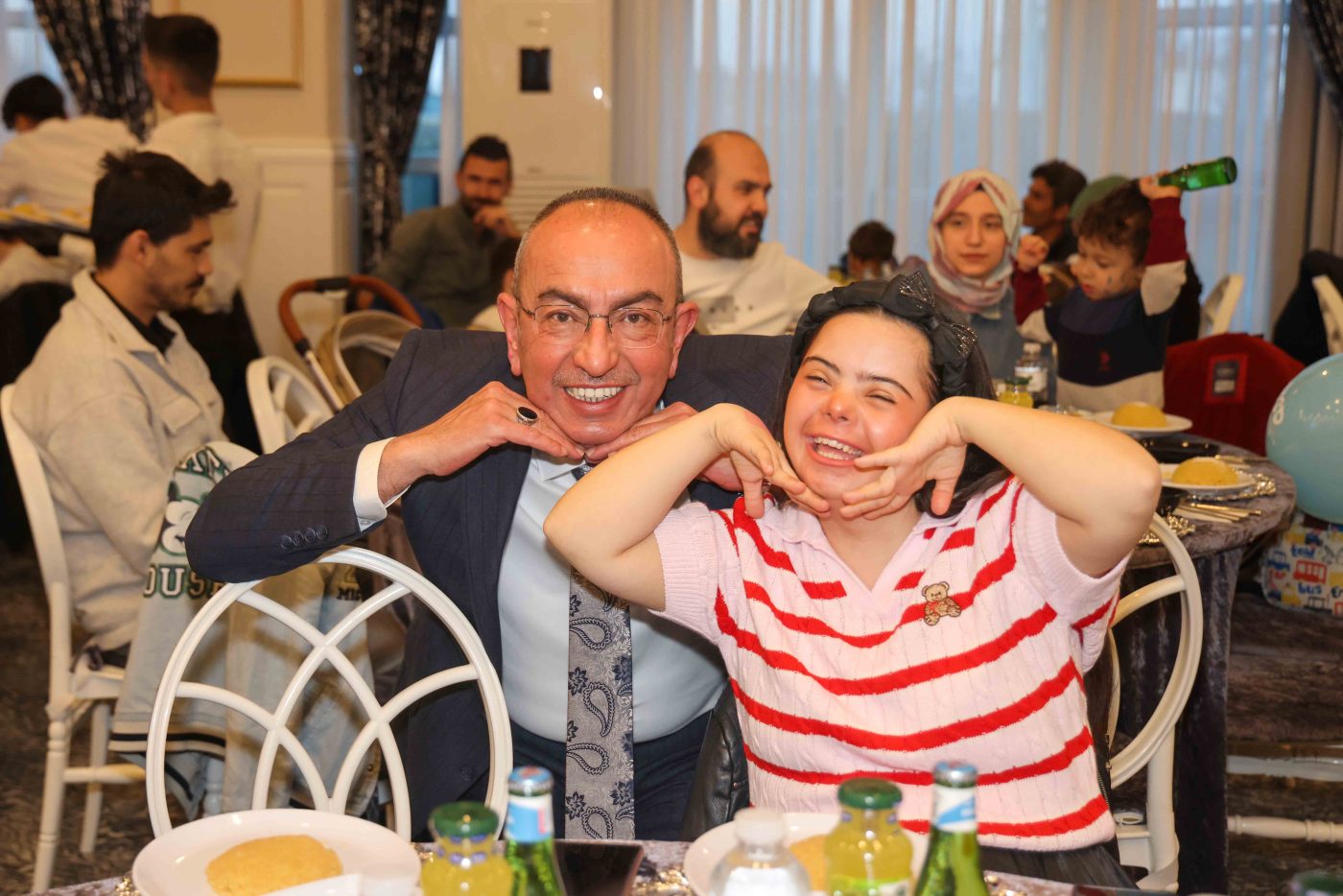 Dosd Meram Ailesi Geleneksel İftar Sofrasında Buluştu
