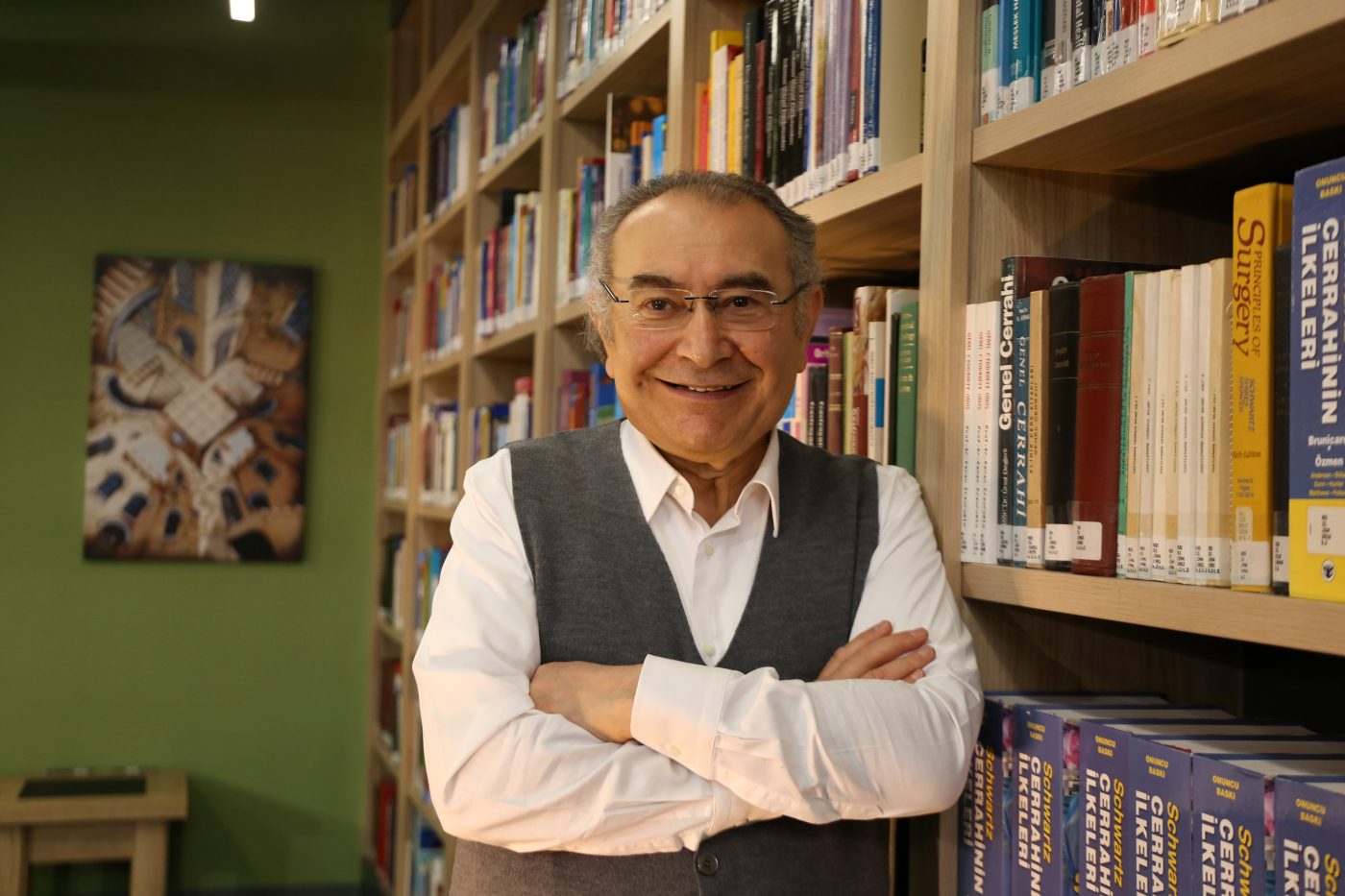Prof. Dr. Nevzat Tarhan: