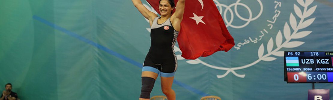 Buse Tosun’dan Altın Madalya