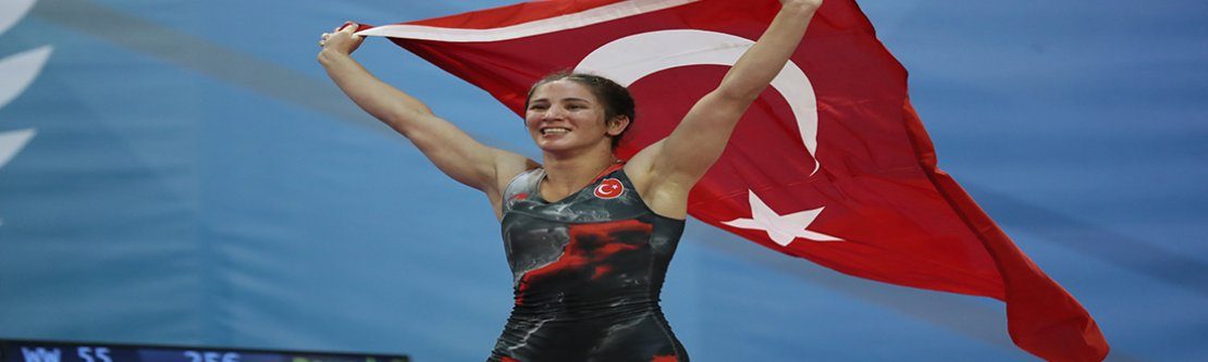Kadınlar Güreşte 55. Kg’da Şampiyon Türk Sporcu Zeynep Yetgil