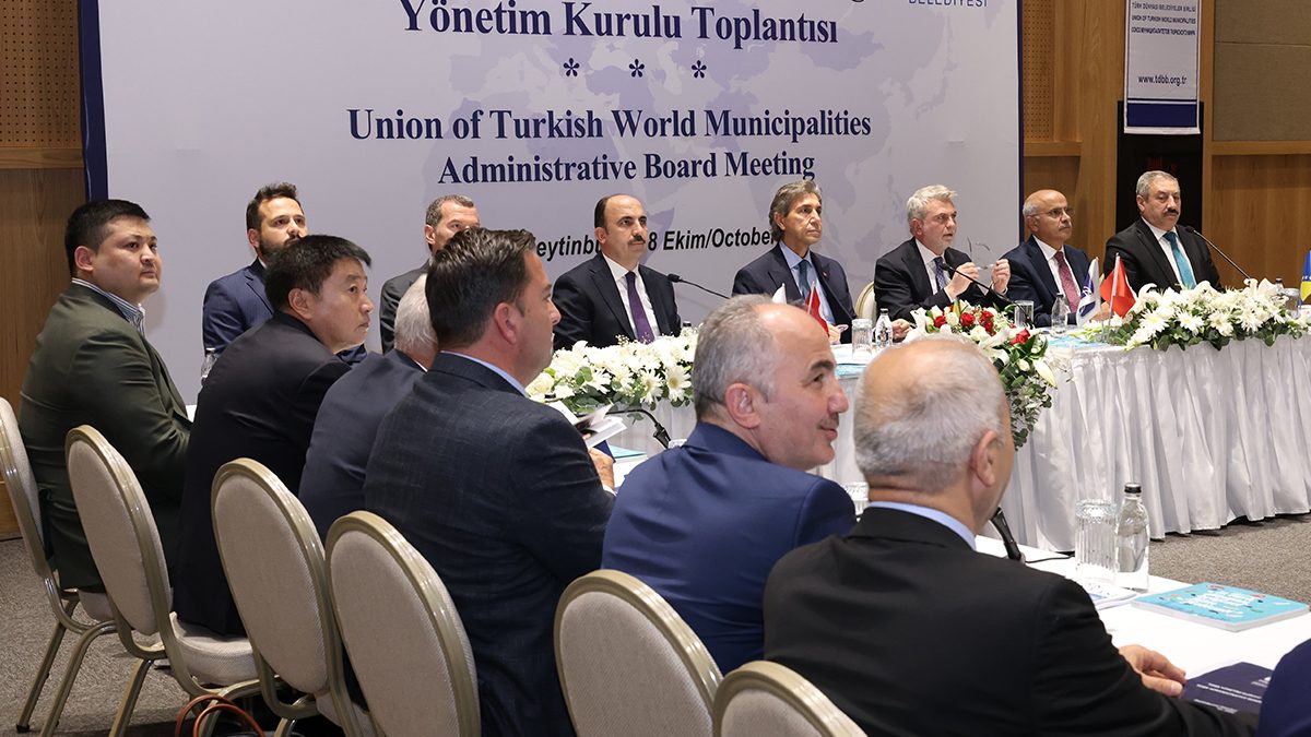 BAŞKAN ALTAY: “KONYA BÜYÜKŞEHİR VE DÜNYA BELEDİYELER BİRLİĞİ BAŞKANI OLARAK TDBB’NİN ÇALIŞMALARINA KATKI SUNMAYA DEVAM EDECEĞİM”